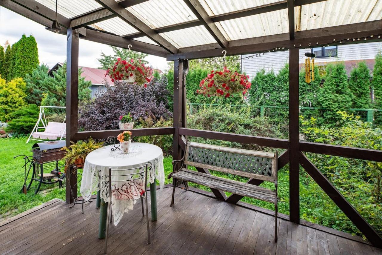 Room In A Private House 5 Min From Airport Riga Exteriör bild